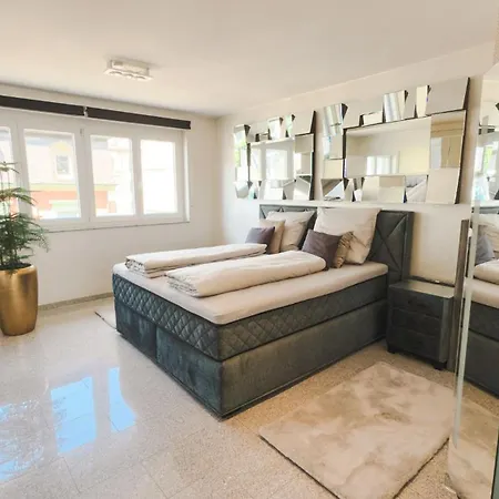 Mandaroza فرايبورغ