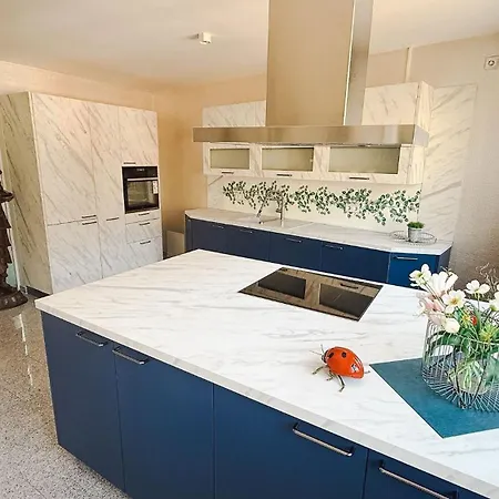 Mandaroza شقة فرايبورغ